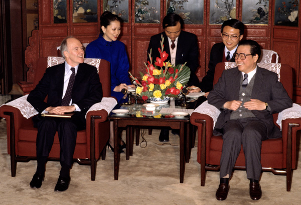 Brent Scowcroft and  Li Peng