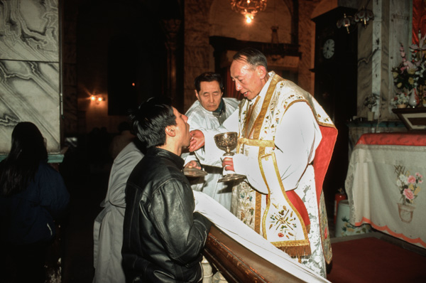Catholic communion
