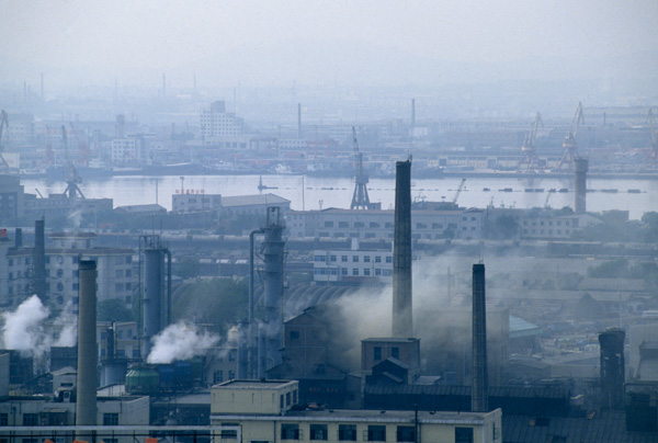Factories and pollution, Dalian