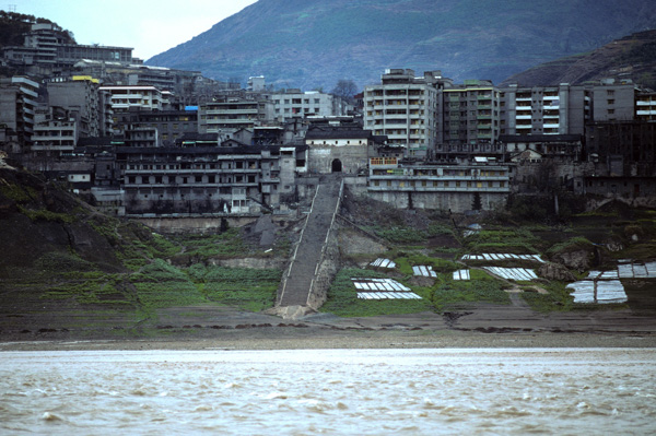Community to be flooded by Three Gorges Dam