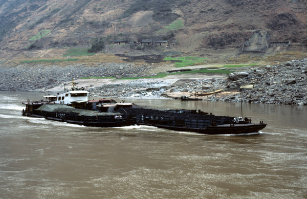 Coal barge on Yangzi River