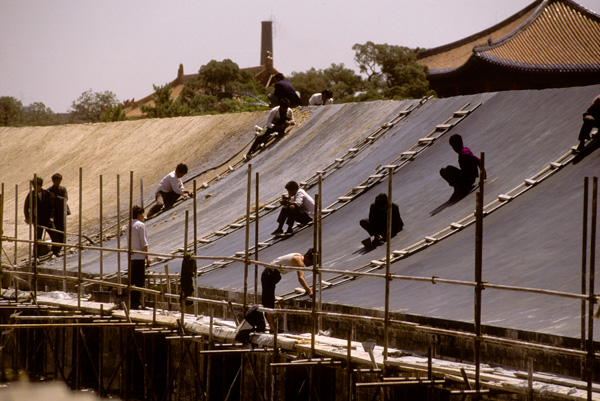 Restoration work on roof, Forbidden City