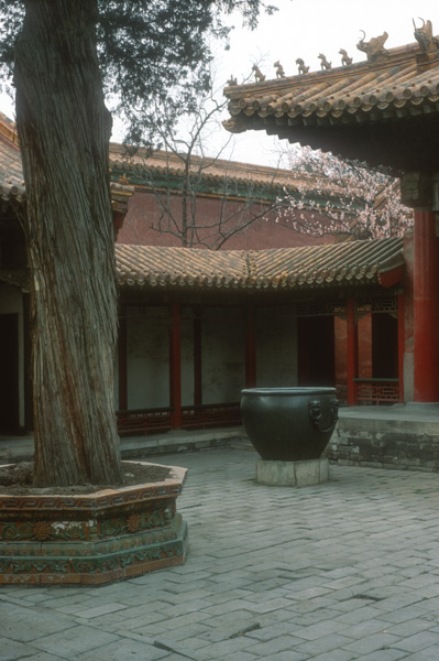 Emperor’s quarters, Forbidden City