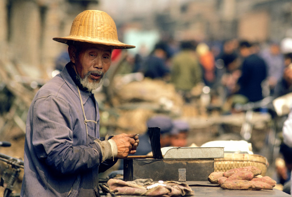 Sweet potato vendor