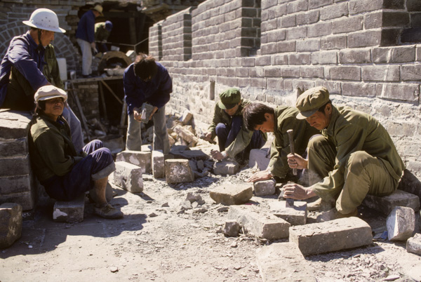 Workers at Great Wall, Yulin