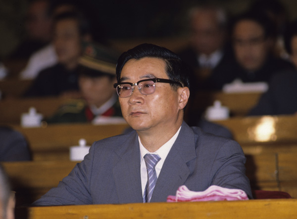 Hu Qili