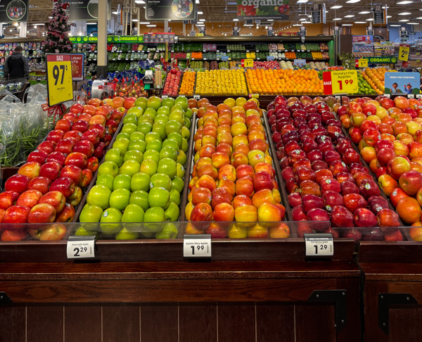 Apples in supermarket