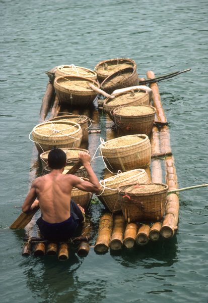 Bamboo raft, Li River