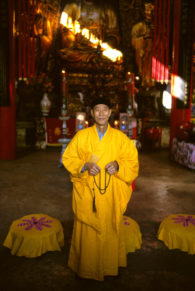 Monk, Huating Temple, Kunming