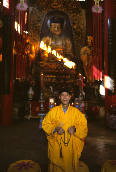 Monk, Huating Temple, Kunming