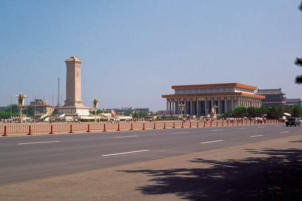 Monument to the people’s Heroes and Mao Memorial Hall
