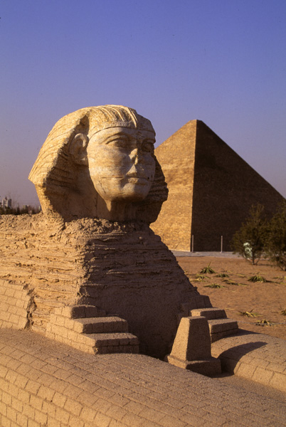 Model of sphinx, World Park