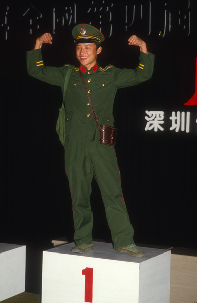 Soldier at body building contest