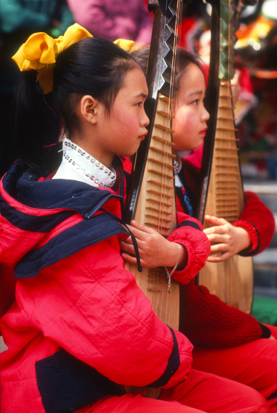 Performers, Guangzhou, China