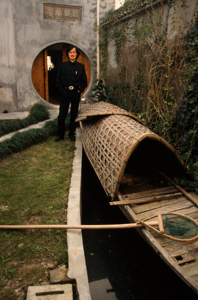 Deke Erh in courtyard, Shanghai