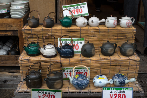 Teapots, Kappabashi, Tokyo, Japan
