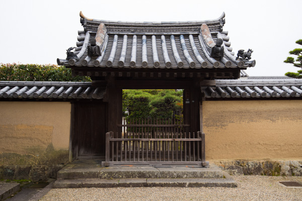 Gate, Horyu-ji