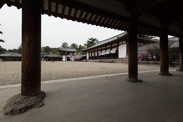 Corridor and courtyard, Horyu-ji