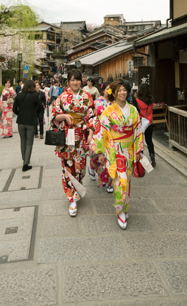 Women in kimonos, Hagashiyama District, Kyoto