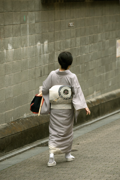 Women in kimonos, Gion District, Kyoto