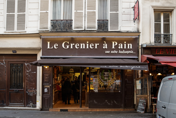 Le Granier a Pain bakery, Montmartre, Paris, France